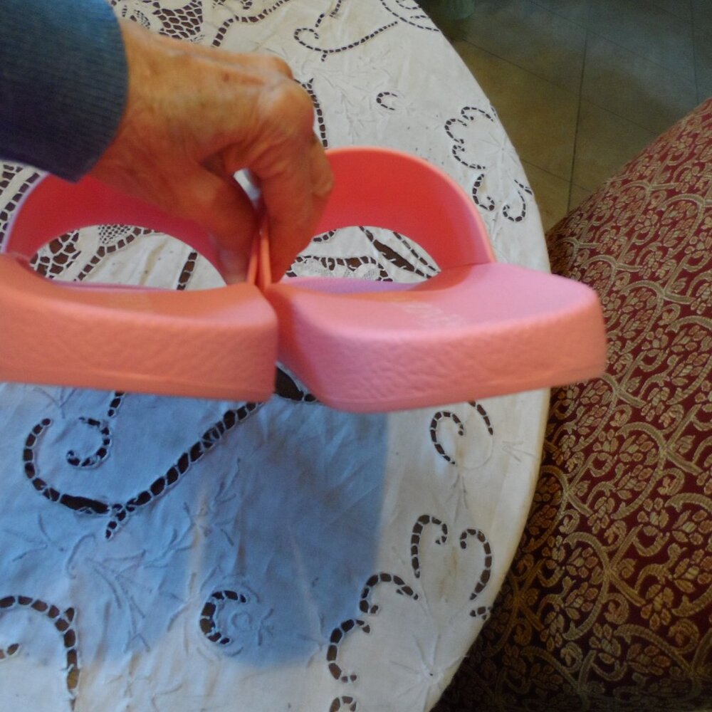 New JW Anderson Pink Rubber Pool Slides w/Signature Anchor Logo Size EU 39 /US 9 - Picture 11 of 16